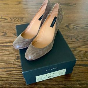 Ann Taylor Perfect Pump - Lizard
